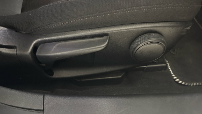 Mazda 3 2.0 Skyactiv G MHEV SE-L 5dr Petrol Hatchback